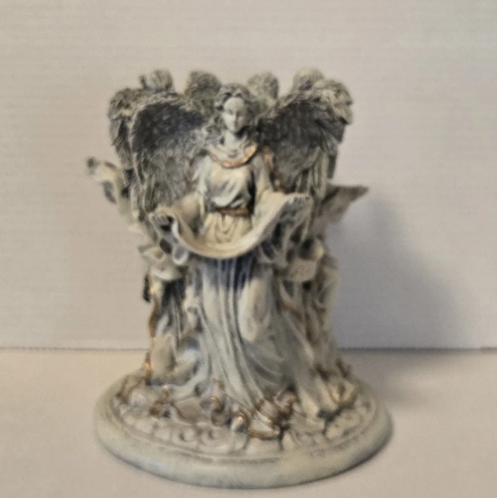 ANGEL CANDLE HOLDER GOLD ACCENTS